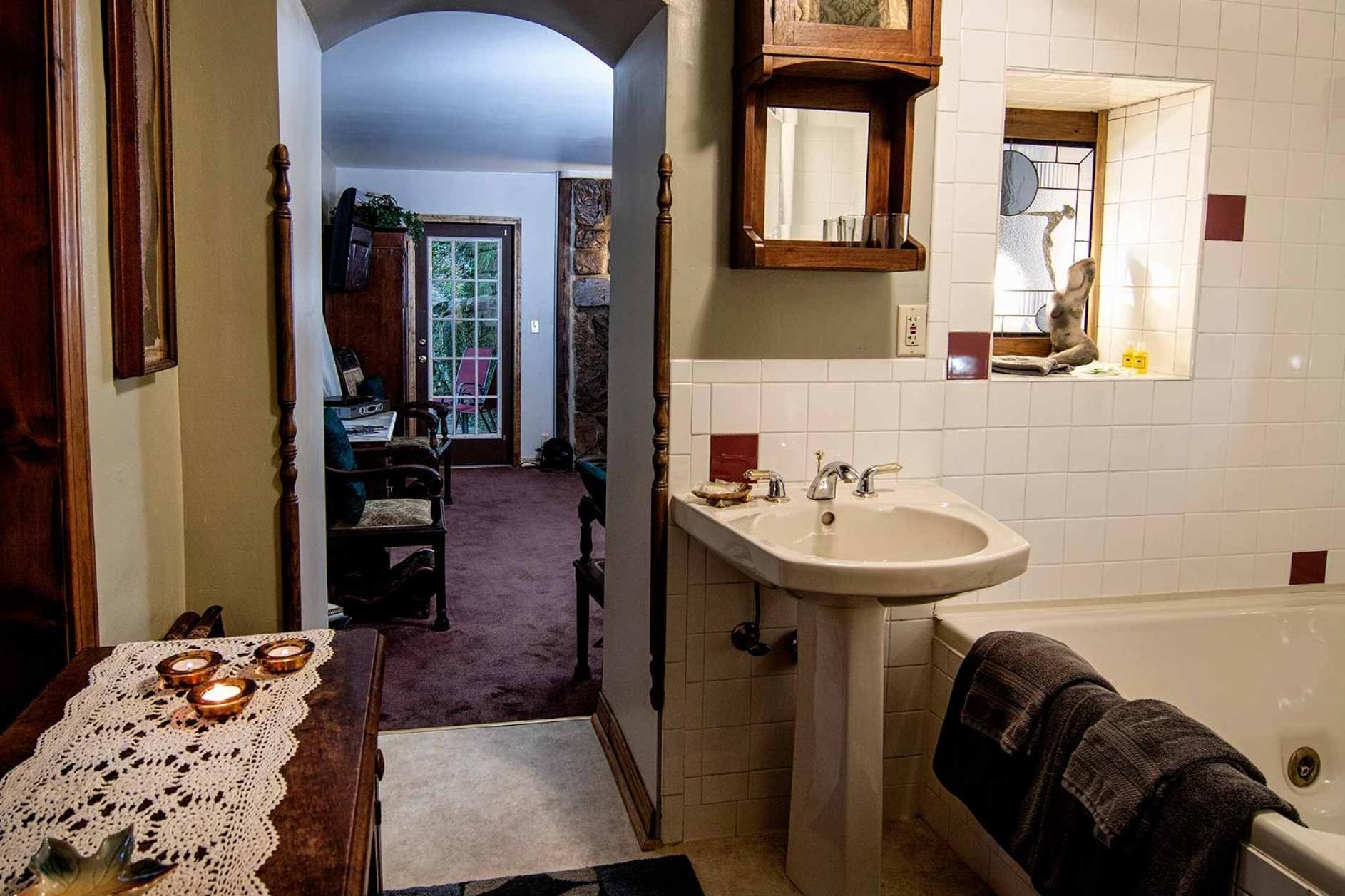 Benton Place Inn Eureka Springs Room photo